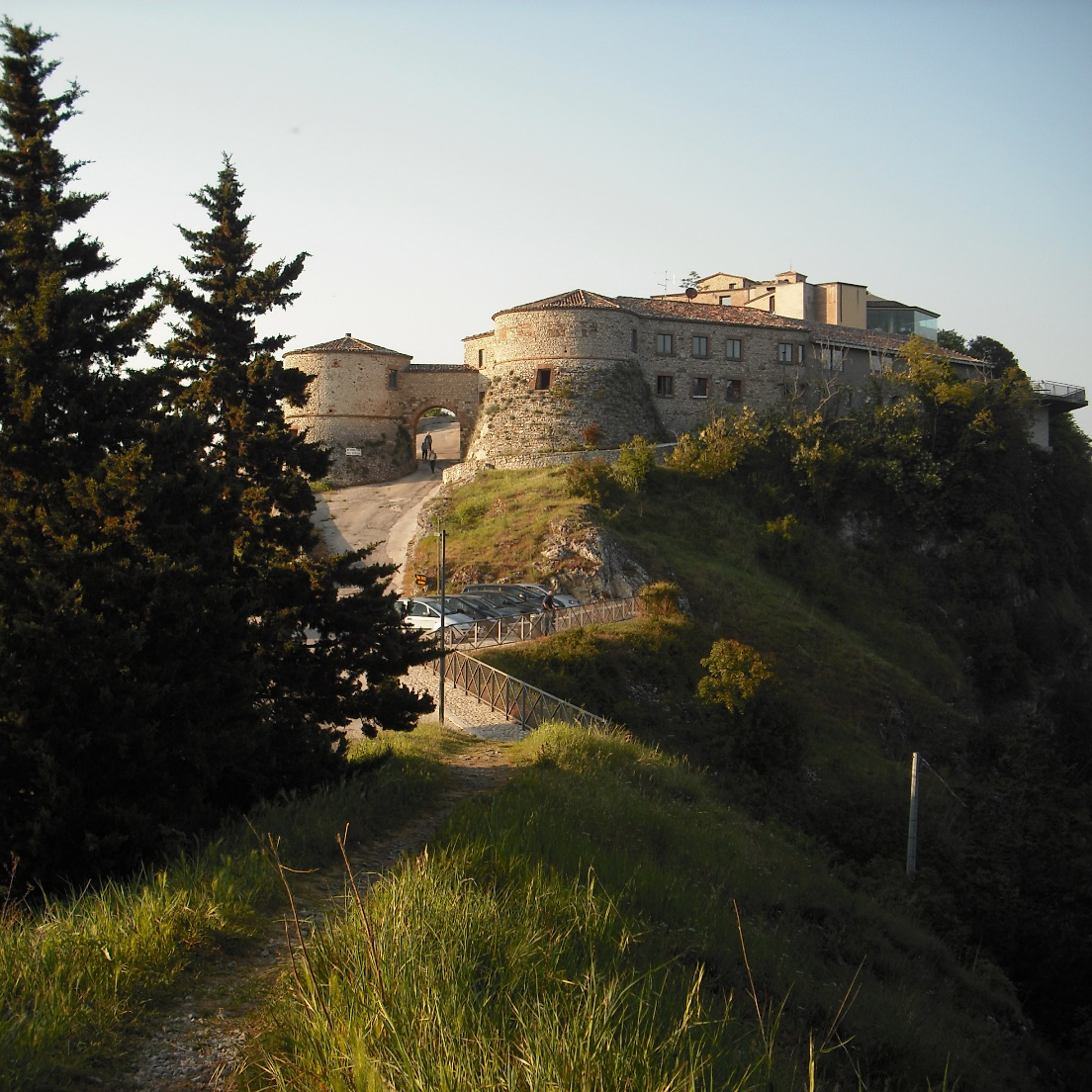 Torriana e Montebello